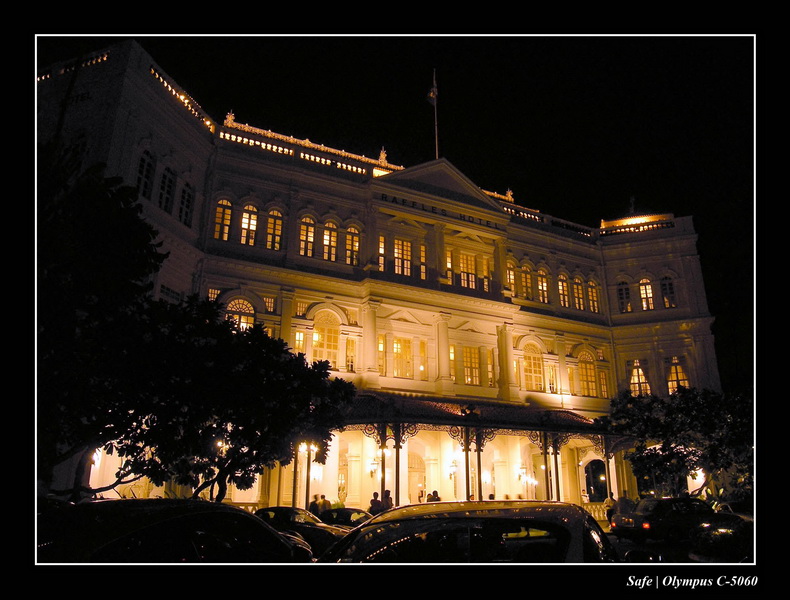 2005 - 06 - Raffles 2.JPG